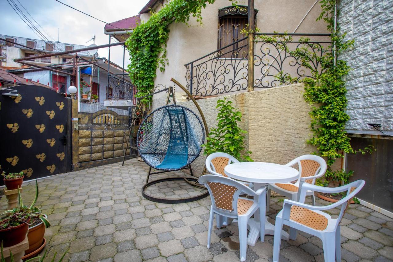 HOTEL VLADi Kutaissi Exterior foto